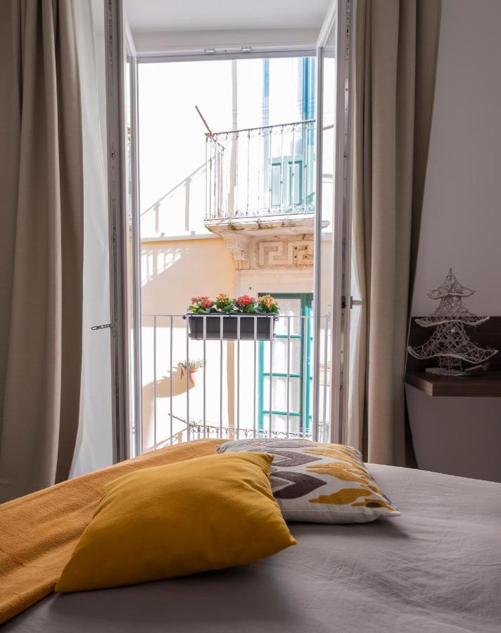 Artemide House - Bilocale Ortigia Wifi Daire Siraküza Dış mekan fotoğraf